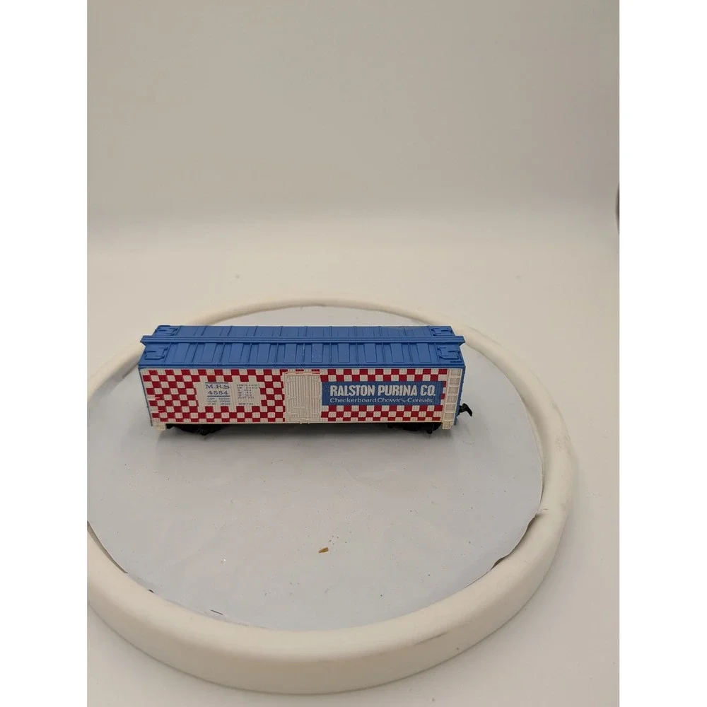 HO Scale‎ Ralston Purina Co Checkerboard Chows Cereals Boxcar MRS 4554 Blue Red